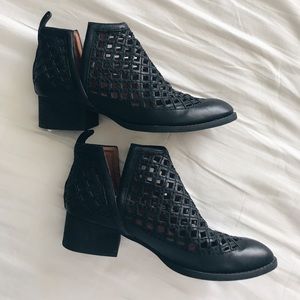 Taggart Jeffery Campbell booties